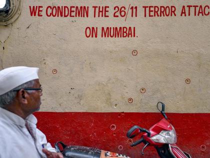 26-11 Mumbai Terrorist Attack 10th Anniversary: Two lawyers who fought for ajmal kasab didn't get their fees from government | 26/11 Mumbai Terror Attack 10th Anniversary:अजमल कसाब के बचाव में उतरे थे दो वकील, अब है ऐसे हाल में 26-11 Mumbai Terrorist Attack 10th Anniversary: Two lawyers who fought for ajmal kasab didn't get their fees from government | 26/11 Mumbai Terror Attack 10th Anniversary:अजमल कसाब के बचाव में उतरे थे दो वकील, अब है ऐसे हाल में