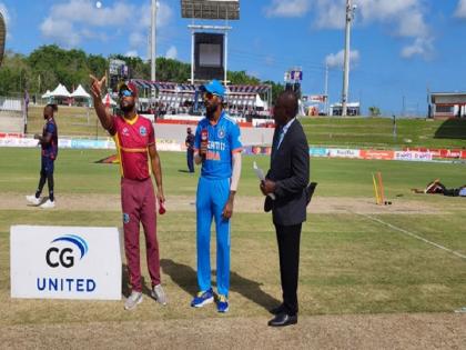 West Indies have won the toss and elect to bowl first in the ODI series decider | WI vs IND, 3rd ODI: निर्णायक मुकाबले में वेस्टइंडीज ने टॉस जीतकर पहले गेंदबाजी करने का फैसला किया, टीम इंडिया में बदलाव