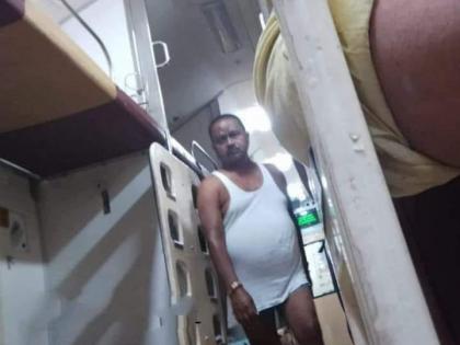 CM Nitish kumar MLA gopal mandal roaming without cloths Patna-New Delhi Tejas Rajdhani Express accused assault I had an upset stomach | तेजस राजधानी एक्सप्रेस में कच्छा-बनियान में घूमे सीएम नीतीश के विधायक, हंगामा और मारपीट का आरोप, कहा-मेरा पेट खराब था