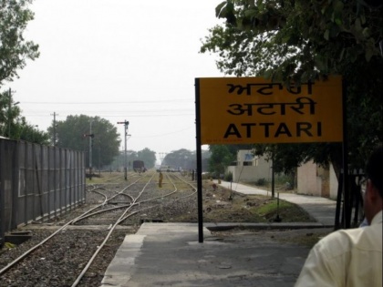 Samjhauta express train cancelled by Pakistan due to security reason after IAF strike on PoK | बुधवार भारत से पाकिस्तान गई 'समझौता एक्सप्रेस' ट्रेन वापस नहीं लौटी, इन 5 कारणों से है खास