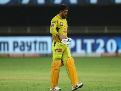 IPL 2020, Sunrisers Hyderabad vs Chennai Super Kings: MS Dhoni make 133 runs in 7 match | IPL 2020, SRH vs CSK: इस सीजन 7 पारियों में सिर्फ 133 रन बना सके महेंद्र सिंह धोनी, फैंस मायूस