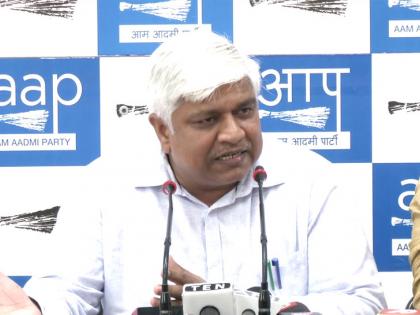 Rajendra Pal Gautam, minister of arvind Kejriwal government in Delhi became second time MLA, know about him | दिल्ली में केजरीवाल सरकार के मंत्री राजेंद्र पाल गौतम दूसरी बार बने विधायक, जानें उनके बारे में