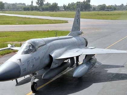 Pakistan will devlop JF-17 with order to China | भारत से बढ़ते तनाव के बीच पाकिस्तान ने चीन के साथ मिल कर जेएफ-17 को अपग्रेड करने का फैसला किया
