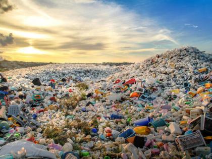 Jammu Kashmir generating more than 51 thousand tonnes of plastic waste in a year | एक साल में 51 हजार टन से ज्यादा प्लास्टिक कचरा पैदा कर रहा है जम्मू कश्मीर, वैज्ञानिकों ने जताई चिंता