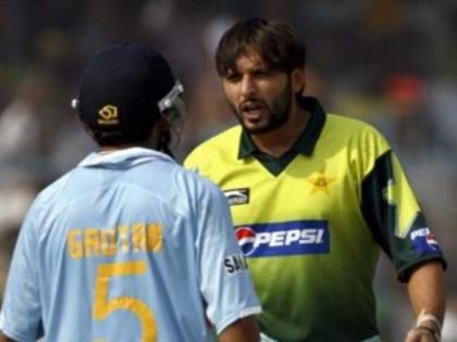 गंभीर-अफरीदी के बीच क्रिकेट मैदान पर कई बार तनातनी देखने को मिली है।