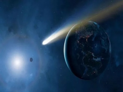 Comet Erasmus: Travelling comet now showing in the night sky | 12 दिसंबर को आसमान में चमकेगा हरी पूंछ वाला धूमकेतु, फिर 2000 साल बाद ही दीदार