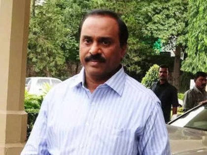 g janardhan reddy reaches crime branch office bengaluru | पोंजी घोटाला: जनार्दन रेड्डी 4 दिन बाद पुलिस के सामने हुए पेश, 600 करोड़ फ्रॉड मामले में है आरोपी