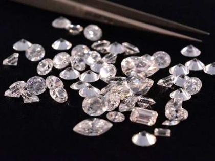Madhya Pradesh Panna district Diamonds laborers 7.2 carat mine price  | मध्य प्रदेशः मज़दूर की किस्मत में चमके हीरे, खदान से 7.2 कैरेट का हीरा, कीमत सुन उड़ जाएंगे होश