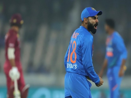 India vs West Indies: 3 balls, 3 dropped in Deepak Chahar over | IND vs WI: भारतीय खिलाड़ियों से लगातार 3 गेंदों पर छूटे कैच, दंग रह गए फैंस
