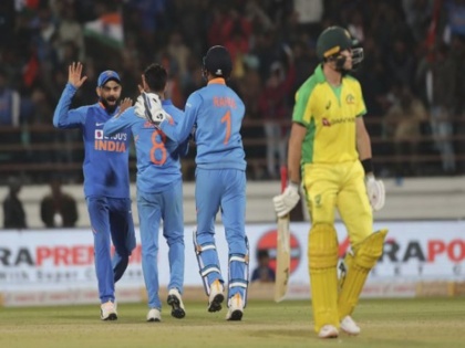 Marnus Labuschagne 'by no means' wants to restrict himself to Test, ODI cricket | कोरोना के चलते संकट में टीम इंडिया का ऑस्ट्रेलिया दौरा, मार्नस लाबुशेन को सता रही चिंता