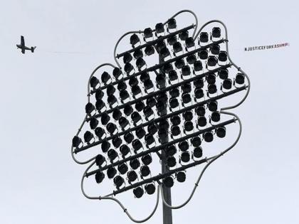 ICC World Cup 2019, India vs New Zealand: Old Trafford Air Space to Remain Shut During India-NZ Semifinal | ICC World Cup 2019: भारत-न्यूजीलैंड मैच के दौरान स्टेडियम के ऊपर से विमान उड़ने पर बैन, जानिए वजह