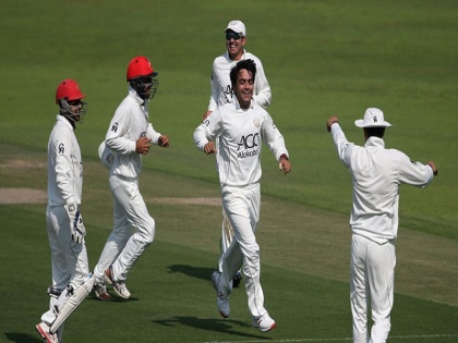 Afghanistan vs West Indies in India, 2019 Only Test, Afghanistan near to creat history | इतिहास रचने से एक कदम दूर अफगानिस्तान, भारत-ऑस्ट्रेलिया भी ना कर सका है ऐसा