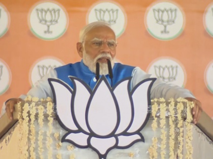 PM Modi In Hoshangabad Live Public meeting in Madhya Pradesh Lok Sabha Election 2024 | PM Modi In Hoshangabad: 'आग देश में नहीं, आग और जलन उनके दिलों में लगी है', मध्यप्रदेश में बोले पीएम मोदी