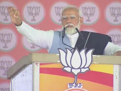 Bagalkote Lok Sabha Election 2024 Narendra Modi Karnataka Bangalore Lok Sabha Election live updates | Bagalkote Lok Sabha Election 2024: 'मैंने पाकिस्तान के छक्के छुड़ा दिए, मैं पीठ पीछे से नहीं लड़ता', चुनावी सभा में बोले मोदी Bagalkote Lok Sabha Election 2024 Narendra Modi Karnataka Bangalore Lok Sabha Election live updates | Bagalkote Lok Sabha Election 2024: 'मैंने पाकिस्तान के छक्के छुड़ा दिए, मैं पीठ पीछे से नहीं लड़ता', चुनावी सभा में बोले मोदी