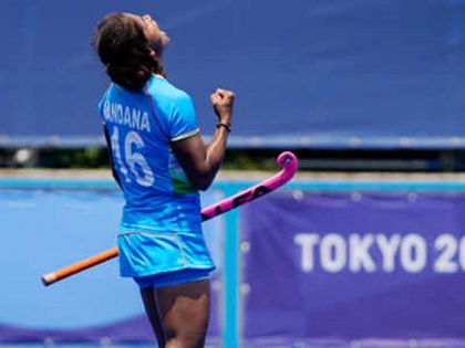 Tokyo Olympic: Hockey player Vanda Katariya's family accuses caste based attack after semifinal defeat | हॉकी में हैट्रिक लगाने वाली वंदना कटारिया के परिवार ने लगाया जातिगत हमले का आरोप