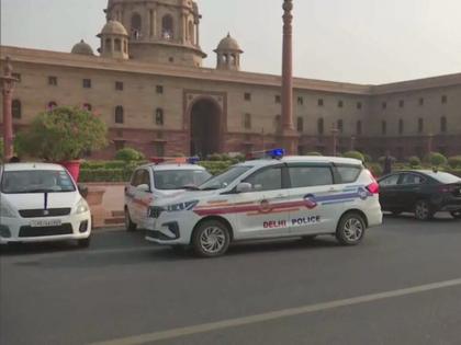 delhi Home Ministry BombThreat mail North Block Delhi Fire Service | Home Ministry Bomb Threat: स्कूल, अस्पताल के बाद गृह मंत्रालय की बिल्डिंग को बम से उड़ाने की धमकी मिली