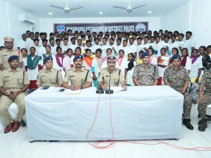 Naxal Amit Shah in Dantewada and stir in Telangana 86 Naxalites surrender in Bhadradri Kothagudem decided live peaceful life with family | Naxal: दंतेवाड़ा में अमित शाह और तेलंगाना में हलचल?, भद्राद्री कोठागुडेम में 86 नक्सलियों ने किया आत्मसमर्पण, परिवार के साथ शांतिपूर्ण जीवन जीने का फैसला