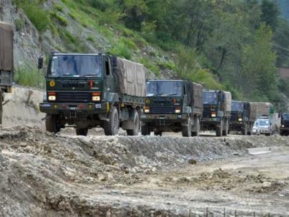 Rajnath Singh Indian Army soldiers Ladakh five soldiers died | Army Soldiers Ladakh: 5 सेना के जवानों की मौत पर रक्षा मंत्री राजनाथ सिंह ने दुख व्यक्त किया Rajnath Singh Indian Army soldiers Ladakh five soldiers died | Army Soldiers Ladakh: 5 सेना के जवानों की मौत पर रक्षा मंत्री राजनाथ सिंह ने दुख व्यक्त किया