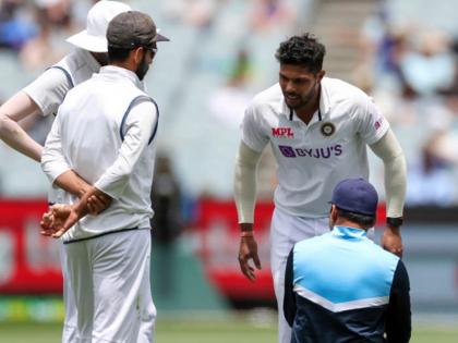 India vs Australia, 2nd Test: Umesh Yadav taken for scans after straining calf muscle | IND vs AUS, 2nd Test: उमेश यादव की मांसपेशियों में खिंचाव, स्कैन के लिए पहुंचे हॉस्पिटल