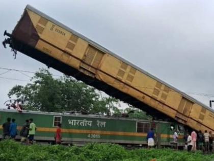 Kanchanjunga Express Train Accident India Worst Train Disasters | Kanchanjunga Express Train Accident: भारत की 10 सबसे बड़ी रेल दुर्घटनाएं, इतने लोगों की हुई मौतें Kanchanjunga Express Train Accident India Worst Train Disasters | Kanchanjunga Express Train Accident: भारत की 10 सबसे बड़ी रेल दुर्घटनाएं, इतने लोगों की हुई मौतें