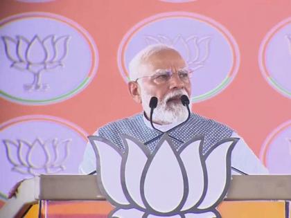 Narendra Modi Karnataka Uttara Kannada Bangalore congress bjp cafe lok sabha election 2024 live updates | Narendra Modi In Karnataka: 'आपका दिमाग फटा है कि गैस का सिलेंडर फटा है', कांग्रेस पर बोले पीएम मोदी