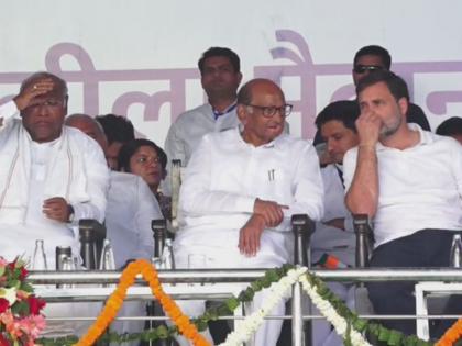 CM Kejriwal INDIA Alliance Ramleela Maidan Mallikarjun Kharge RAHUL GANDHI | Mallikarjun Kharge In Ramleela Maidan: 'राहुल गांधी ने जान दी' खड़गे की फिसली जुबान, देखें वीडियो