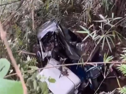 9 people died after a jeep fell into a ditch in Kerala Wayanad including CM Rahul Gandhi expressed grief | केरल: वायनाड में एक सवारी जीप के खाई में गिरने से 9 लोगों की हुई मौत, सीएम समेत राहुल गांधी ने जताया दुख