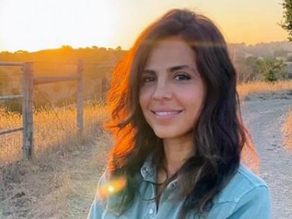 Film actress Azita Ghanizada received threat from Taliban message stop doing propaganda | फिल्म अभिनेत्री को तालिबान से मिली धमकी, लड़ाकों ने कहा- डियर गर्ल प्रोपेगेंडा फैलाना बंद करो