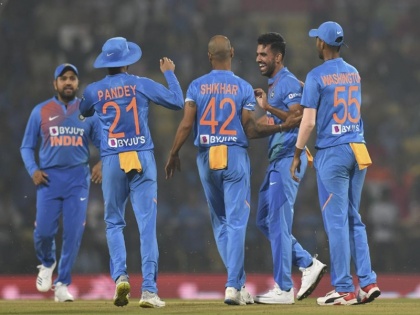 India vs Bangladesh, 3rd T20I: Deepak Chahar becomes second Indian to take T20I hat-trick | IND vs BAN: महज 7 रन देकर झटके 6 विकेट, दीपक चाहर ने बताया सफलता का राज