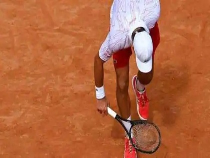 Novak Djokovic damages racket in fit of anger during Italian Open quarter-finals | नोवाक जोकोविच ने फिर खोया आपा, गुस्से में जमीन पर मारा रैकेट
