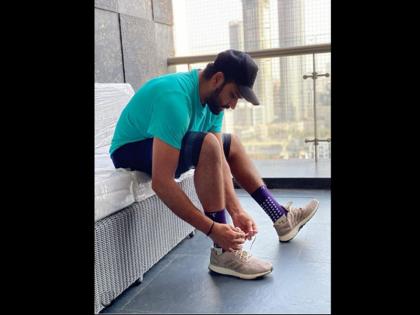 Rohit Sharma Does Not Compromise On Fitness Even While Being Quarantined Indoors | रोहित शर्मा ने शेयर किया वीडियो, बताया लॉकडाउन के बीच कैसे रहें फिट