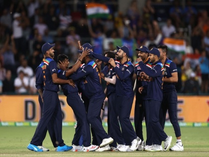 India vs Australia, 1st T20I: India wins by 11 run | IND vs AUS, 1st T20I: युजवेंद्र चहल साबित हुए 'तुरुप का इक्का', भारत ने बनाई सीरीज में लीड