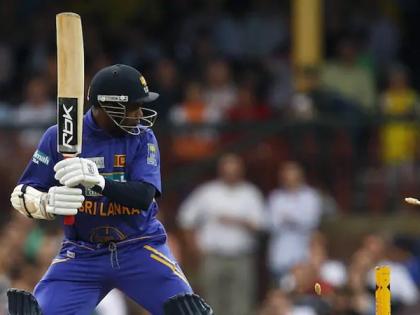 सनथ जयसूर्या ने इंग्लैंड के खिलाफ आखिरी अंतर्राष्ट्रीय मैच खेला था।