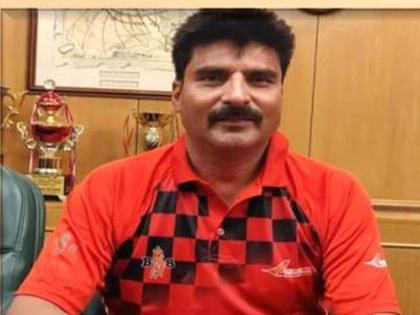 डोभाल दिल्ली के जाने-माने क्रिकेटर रह चुके थे।