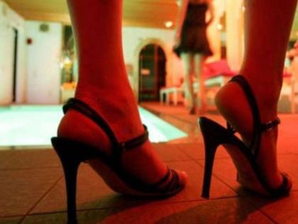 Crime in Bihar: business of prostitution in the name of art | कला की आड़ में फल-फूल रहा देह-व्यापार का धंधा, डांस के नाम पर खुलेआम जिस्मफरोशी