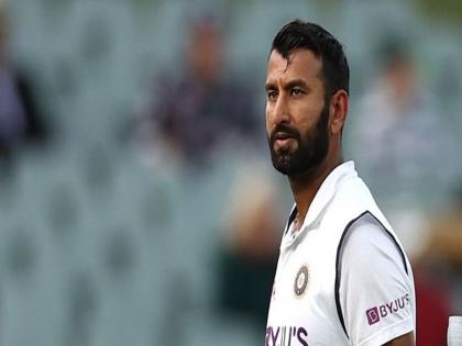 India vs England, 2nd Test: Mayank Agarwal replaces Cheteshwar Pujara on the field as substitute fielder | IND vs ENG, 2nd Test: चेतेश्वर पुजारा चोटिल, फील्डिंग के लिए नहीं उतरे, भारत की परेशानी बढ़ी