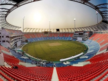 IND vs SA, 1st ODI: Lucknow Stadium Witness Empty Stands Over Coronavirus | IND vs SA, 1st ODI: कोरोना वायरस के चलते खाली स्टेडियम में होगा लखनऊ वनडे, आखिरी मुकाबले में भी हो सकते हैं फैंस निराश