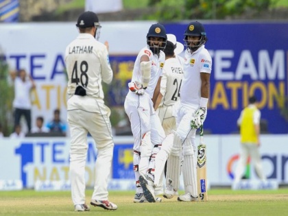 Sri Lanka vs New Zealand, 1st Test: SL need 135 runs to win | SL vs NZ, 1st Test: जीत के करीब श्रीलंका, अंतिम दिन सिर्फ 135 रन की दरकार