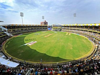 India vs Bangladesh: Indore Test tickets rates announced, these will be the price | IND vs BAN: फैंस के लिए खुशखबरी, सिर्फ 315 रुपये में देख सकेंगे इंदौर टेस्ट मैच
