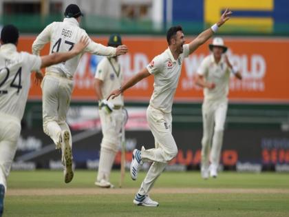 South Africa vs England, 2nd Test, Live Score Updates and live streaming: | ENG vs SA, 2nd Test: रोमांचक मैच में इंग्लैंड ने मारी बाजी, सीरीज 1-1 से बराबरी पर