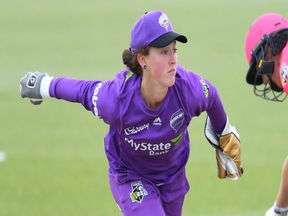Australia's Emily Smith Suspended for Posting Team News on Instagram | महिला खिलाड़ी ने इंस्टाग्राम पर शेयर किया ऐसा वीडियो, क्रिकेट ऑस्ट्रेलिया ने लगाया बैन