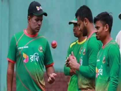 Sunil Joshi applies for position of Team India's bowling coach | पहले बांग्लादेश की बदली किस्मत, अब भारत का कोच बनने के लिए सुनील जोशी ने किया अप्लाई