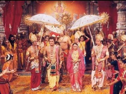 actor arun govil shares incident during shooting on tv serial ramayan | जब 'रामायण' के 'राम' को भगवान समझ बीमार बच्चा लेकर पैरों में गिर गई महिला, लगाने लगी जान बचाने की गुहार