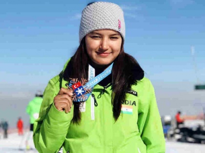 Aanchal Thakur creates history, Becomes First Indian To Win International Medal In Skiing | आंचल ठाकुर ने रचा इतिहास, स्कीइंग में दिलाया भारत को पहला इंटरनेशनल मेडल