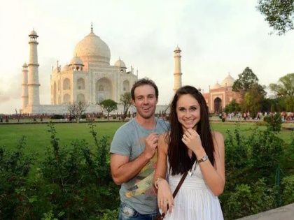 Ab de Villiers proposed to Danielle at the Taj Mahal, Know Ab and Danielle love story | इस क्रिकेटर ने ताजमहल के सामने घुटनों पर बैठकर गर्लफ्रेंड को किया था शादी के लिए प्रपोज, पढ़ें रोमांटिक लव स्टोरी