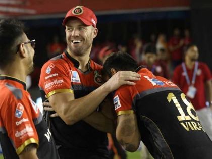 IPL 2019: I promised Ab De Villiers that if we win then I would give him a hug, says Virat Kohli | विराट कोहली ने खोला राज, एबी डिविलियर्स से क्यों किया था 'झप्पी' देने का वादा
