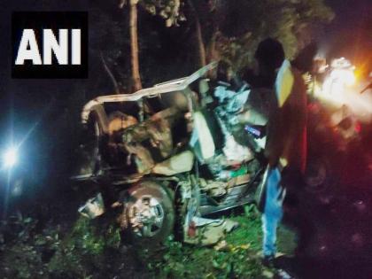 Chhattisgarh Balod 11 people killed including two children in collision between a Bolero and a truck | छत्तीसगढ़ के बालोद में बोलेरो- ट्रक के बीच टक्कर में दो बच्चों समेत 11 लोगों की मौत, विवाह समारोह में जा रहे थे लोग, सीएम बघेल ने किया ट्वीट Chhattisgarh Balod 11 people killed including two children in collision between a Bolero and a truck | छत्तीसगढ़ के बालोद में बोलेरो- ट्रक के बीच टक्कर में दो बच्चों समेत 11 लोगों की मौत, विवाह समारोह में जा रहे थे लोग, सीएम बघेल ने किया ट्वीट