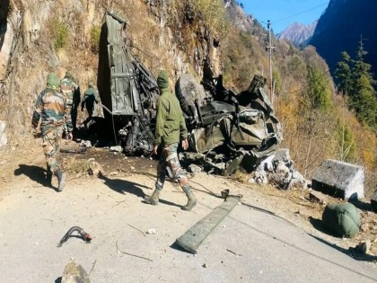 Major accident in North Sikkim 16 jawans killed in action 4 injured in road accident | नॉर्थ सिक्किम में हुआ बड़ा हादसा, सड़क दुर्घटना में 16 जवानों की मौत, चार सैनिक हुए घायल