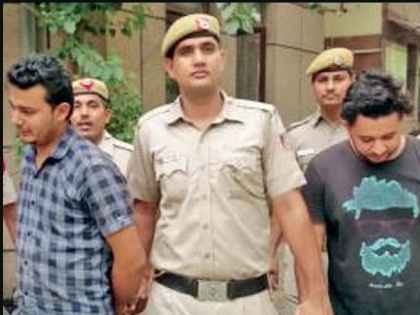 Delhi minor girl gang raped try to sell her red light are, 2 accused arrested | दिल्ली घुमाने का वादा कर नाबालिग से गैंगरेप फिर जीबी रोड ले जा रहे थे बेचने, ऐसे हुआ खुलासा