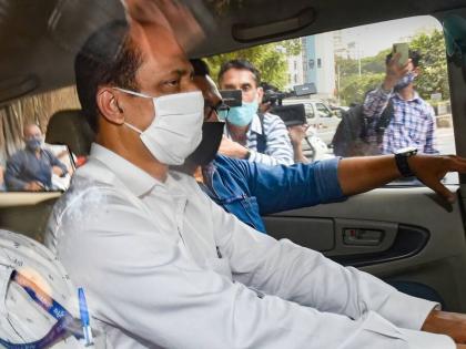 Antilia case NIA claims it found 62 unaccounted bullets from sachin vaze’s home 5 cartridges found as police officer are also missing | एंटीलिया केस : NIA को सचिन वाझे के घर से मिले 62 जिंदा कारतूस जिनका स्रोत है नामालूम, पुलिस अफसर के तौर पर मिले 5 कारतूस भी हैं गायब Antilia case NIA claims it found 62 unaccounted bullets from sachin vaze’s home 5 cartridges found as police officer are also missing | एंटीलिया केस : NIA को सचिन वाझे के घर से मिले 62 जिंदा कारतूस जिनका स्रोत है नामालूम, पुलिस अफसर के तौर पर मिले 5 कारतूस भी हैं गायब